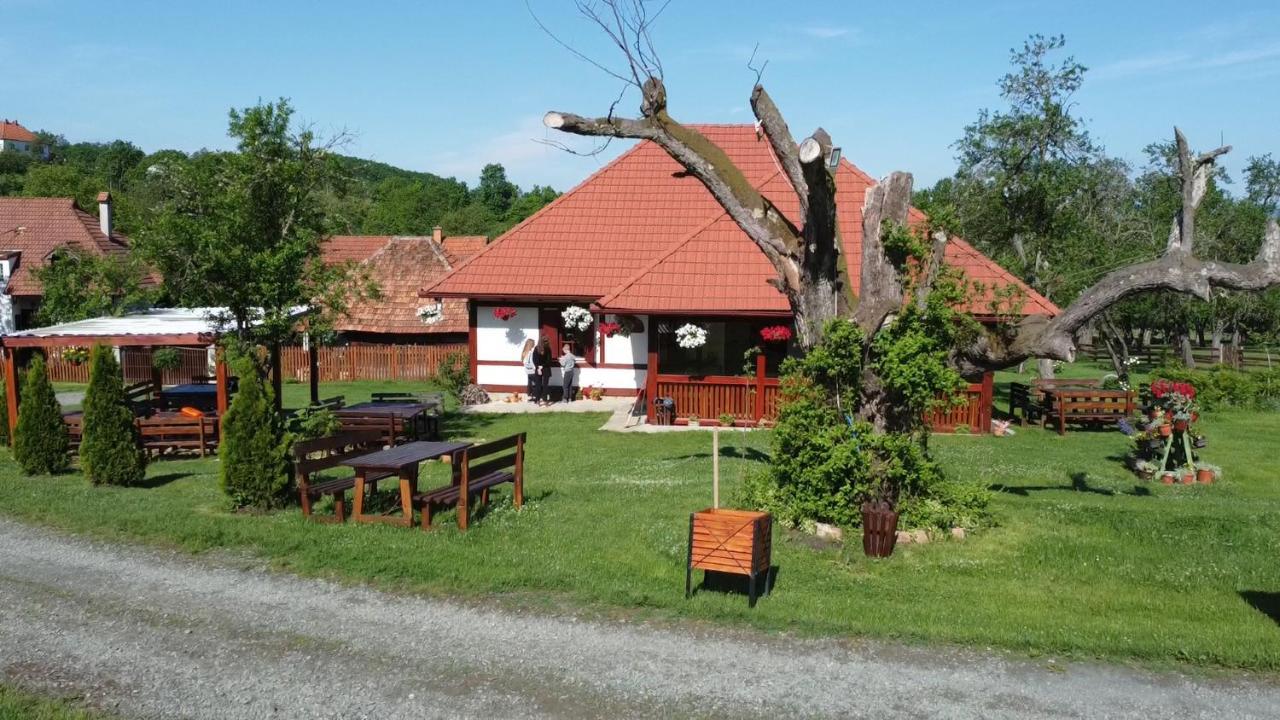 Etno Village Gostoljublje Kosjeric Екстер'єр фото