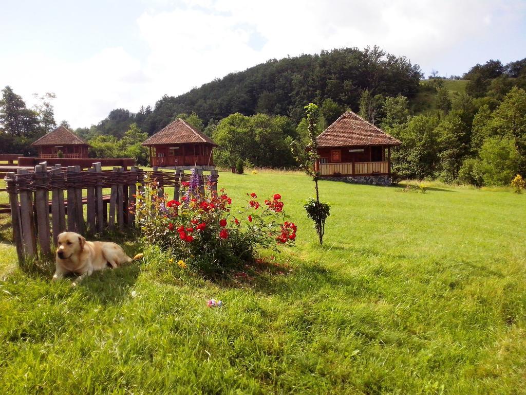 Etno Village Gostoljublje Kosjeric Екстер'єр фото